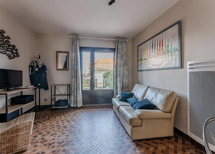 Maison Près Plage, Terrasse, Barbecue, - Fr-1-521-234